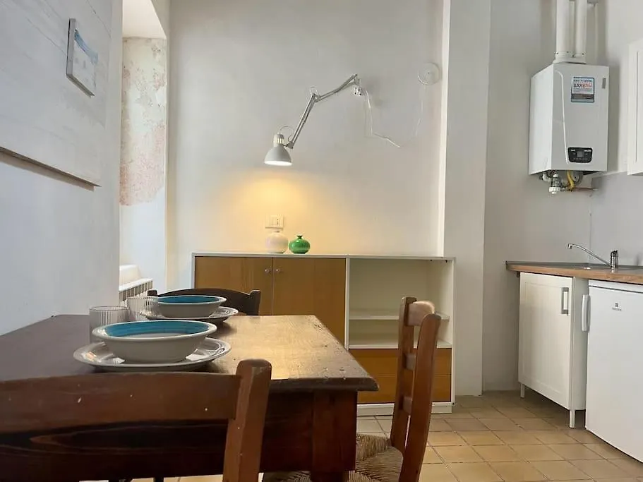 Apartment Numero 5 Mantova Italy